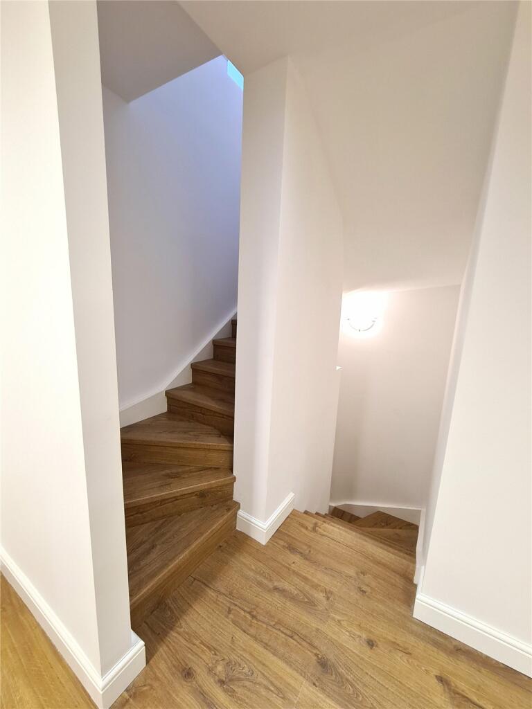 223055_OBP210501_IMG_06_0000