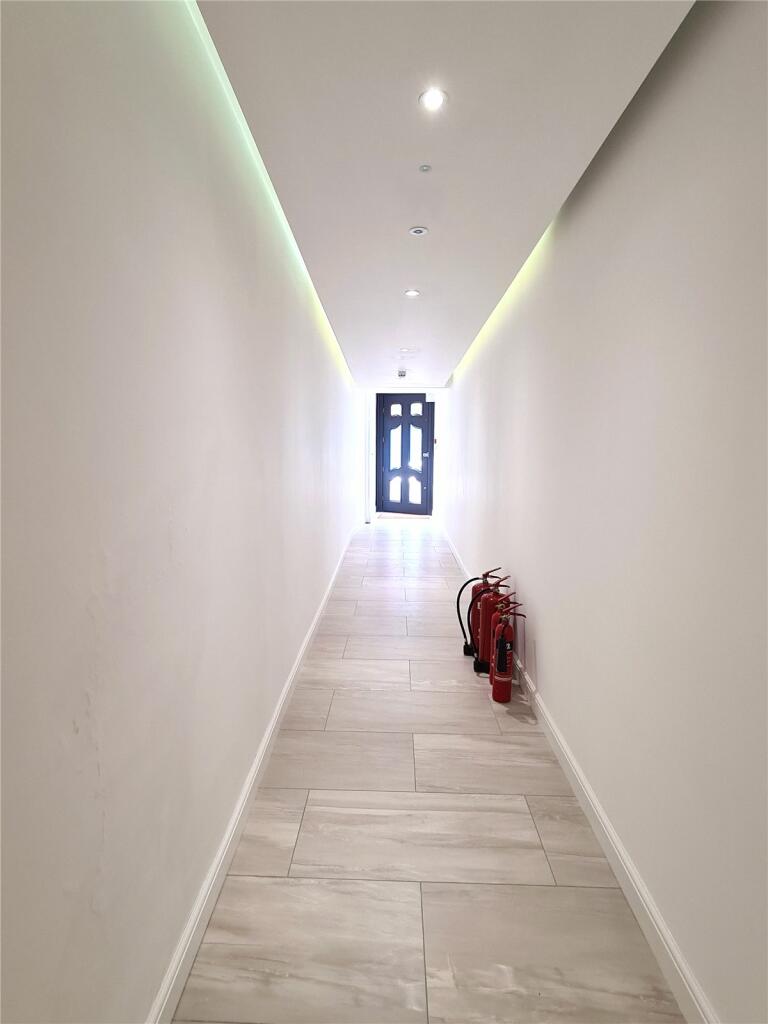 223055_OBP210501_IMG_12_0000